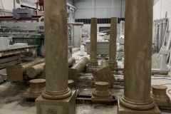 Columnas en travertino