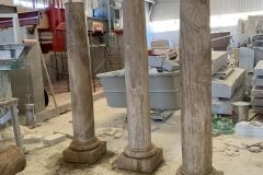 Columnas en travertino