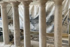 Columnas en travertino
