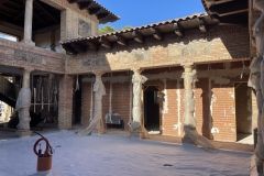 Columnas en travertino