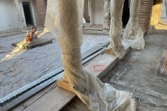 Columnas en travertino