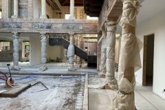 Columnas en travertino