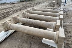 Columnas en travertino