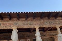 Columnas en travertino